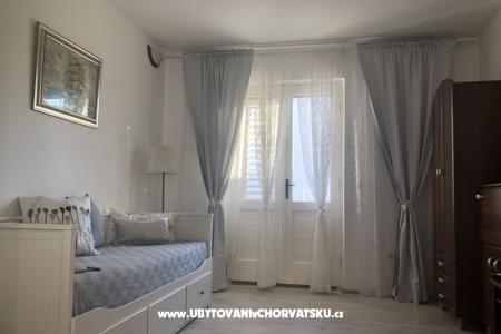 Apartments Zuban photo 5