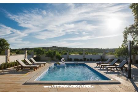 Villa Rozara photo 2