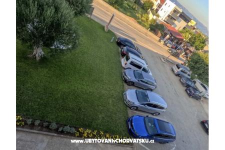 Apartment uz more i plažu photo 4
