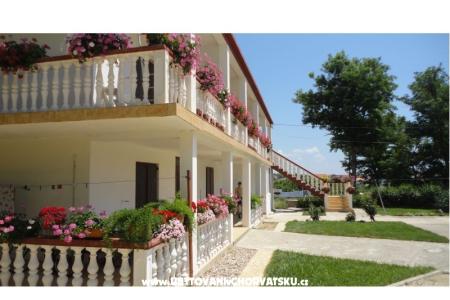 Apartments Ankica photo 4