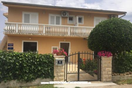 Apartments Lolo photo 2