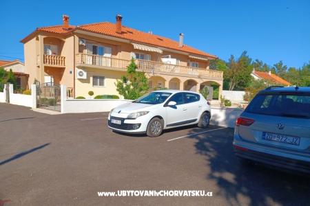 Apartments Lantana photo 2