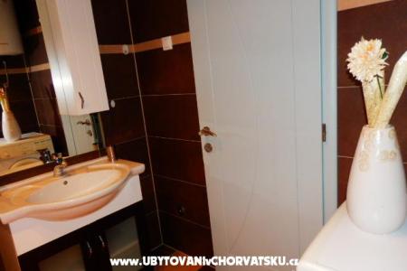 Apartments Šarić photo 5