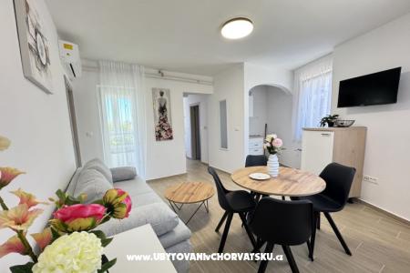 Flowers Apartments Pula Pula Croatia