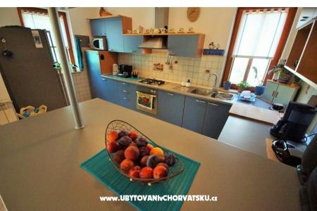 House Corina photo 2