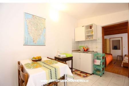 Štinjan apartmani Elda photo 4