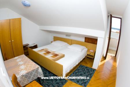 Apartments Frane Travaš photo 2