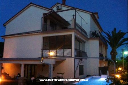 DeltaS Studios and Apartments photo 4