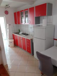 Apartment Ana photo 2