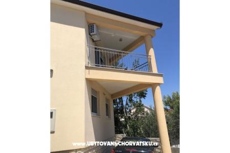 Adria Apartments photo 2