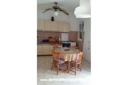 Apartment Dama photo 5