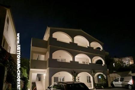 Apartments Ana photo 3