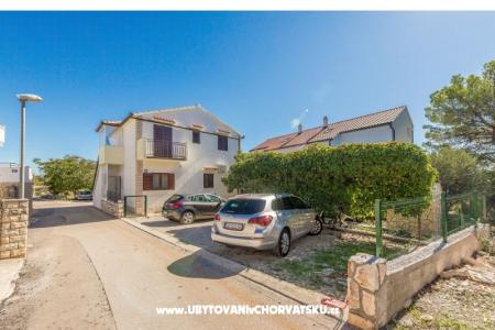 Apartments Anna photo 2