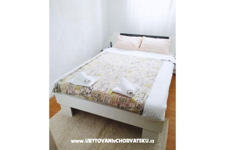 Apartments Ante photo 5