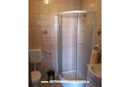 Apartments Grgić Rogoznica  photo 3