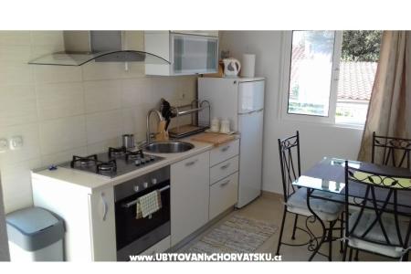 Apartments Jakelić photo 3