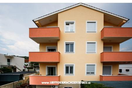 Apartments Kristina photo 2