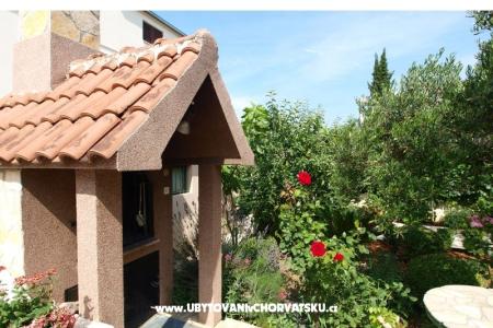 Apartments Olea photo 4