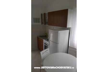 Apartments Lana photo 2