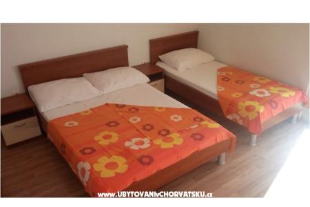 Apartments Lana photo 3