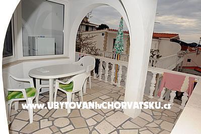 Apartments Toma photo 4
