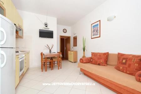 Abeona Apartments photo 2