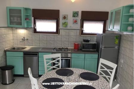 Apartments Ivka photo 3