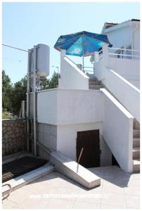 Apartments Tomy photo 4