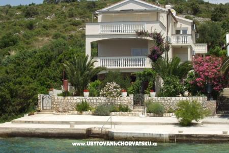Apartments Villa Branka photo 2