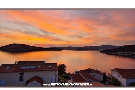 Holiday Apartments Lucic photo 2