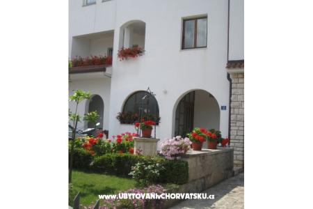 Apartments Ida & Sandra photo 3