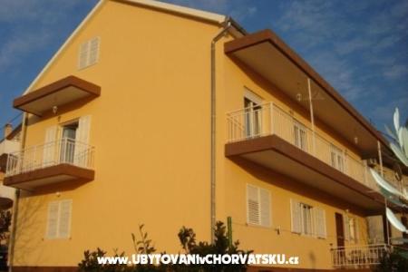 Apartment Tomić photo 2