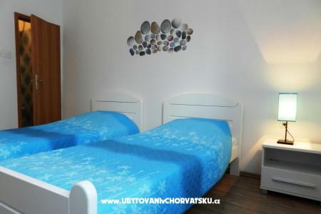 Apartments Cvita photo 2