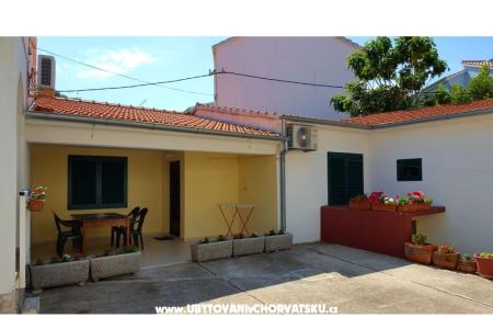 Apartments Cvita i  Luca  photo 2