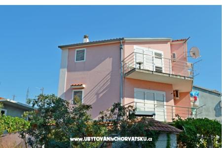 Apartments Ivanka photo 2