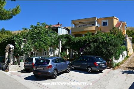 Apartments Villa RA photo 5