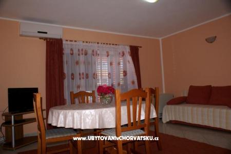 Apartments Šumera   photo 3