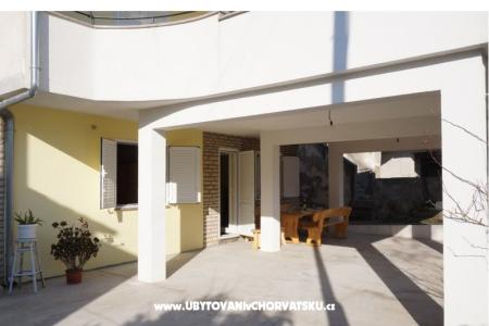 Apartments Garden photo 4