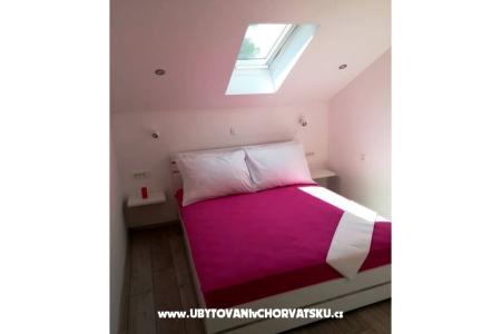 Apartments Brodarica photo 2