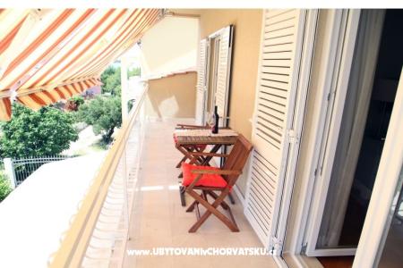 Apartments by the Sea photo 4