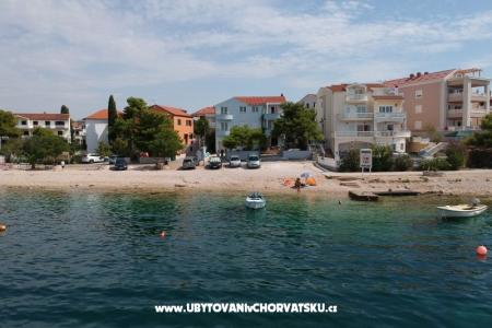 Apartments Zoric photo 3