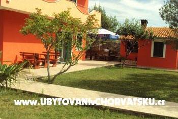 Apartments Villa Magnolija photo 3