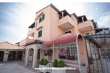 Villa Rosa photo 2