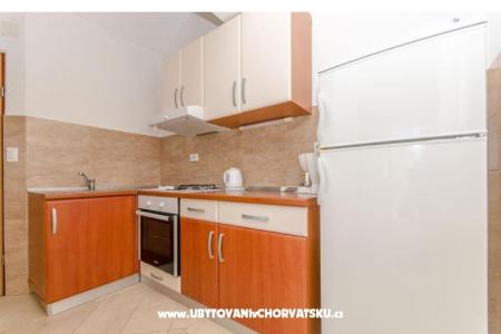 Apartments Dijana photo 2
