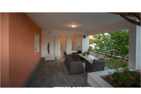 Apartment Karla photo 2