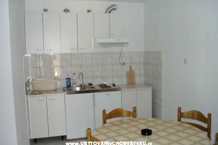 Apartments Dalmatia Šolta photo 5