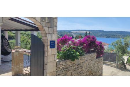 Apartments Tiha Island of Solta Croatia