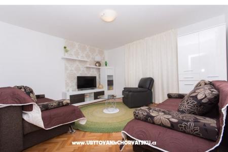 Apartment Mirjana photo 3