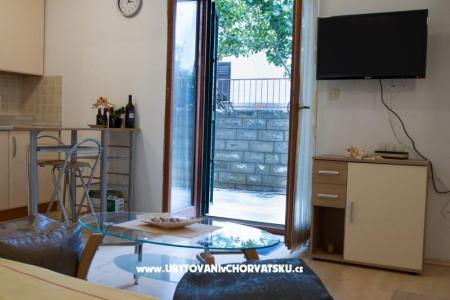 Apartments Bilonić photo 5