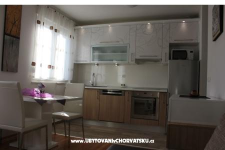 Apartments Gloria photo 2